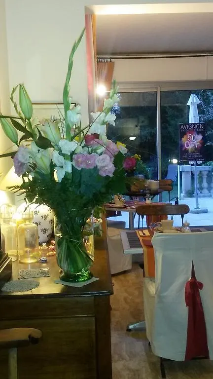 *** Bed & Breakfast B&B Caza Sereyna Avignon France